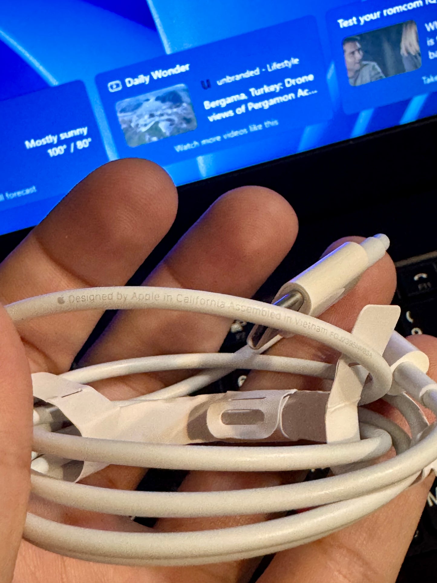 Apple Original Lightning to USB-C Cable β 100% Genuine (Open packaging, Box pulled)