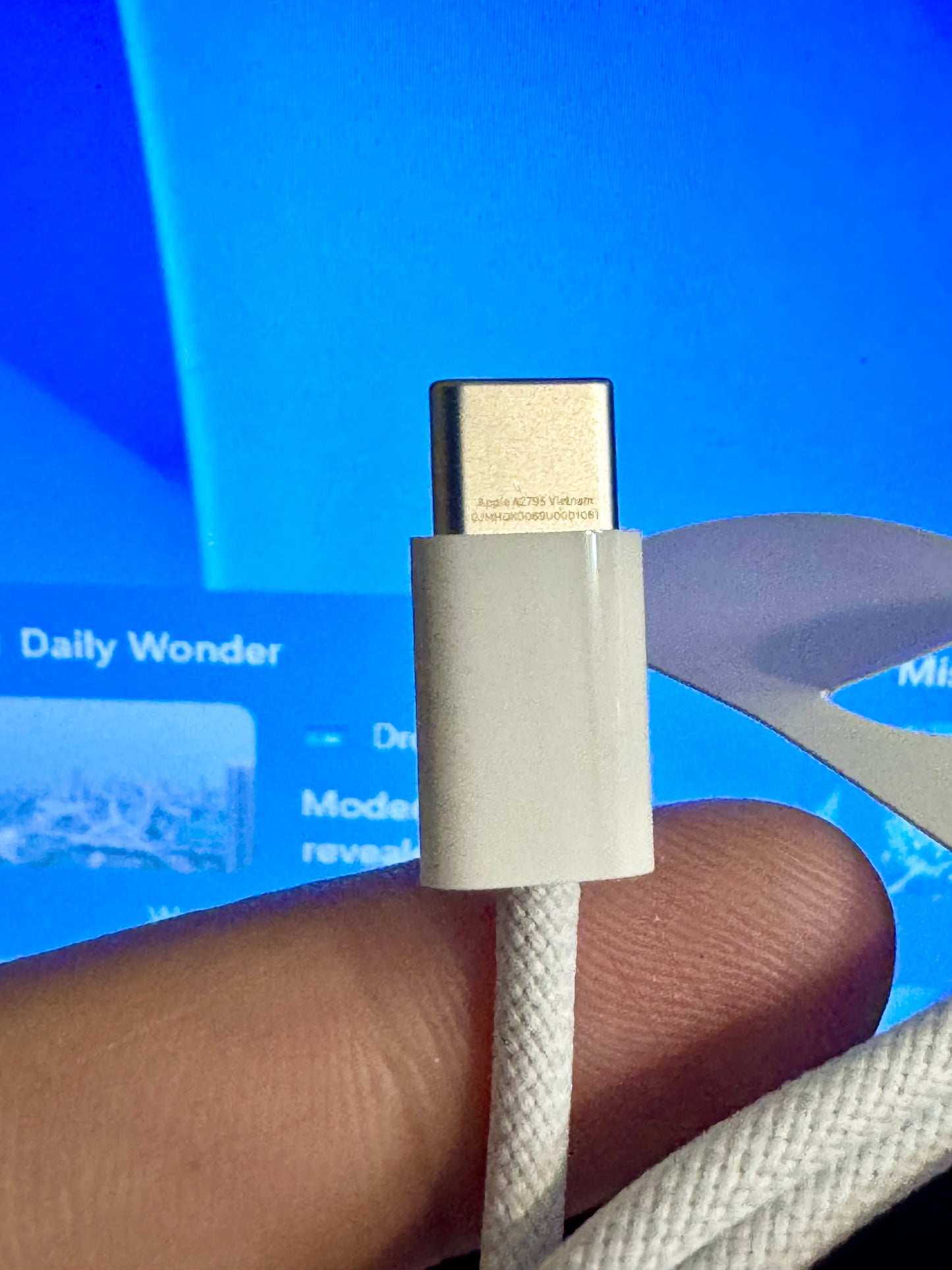 Apple USB-C to USB-C Cable (100% Original) – Box Pulled | 1 Year Warranty