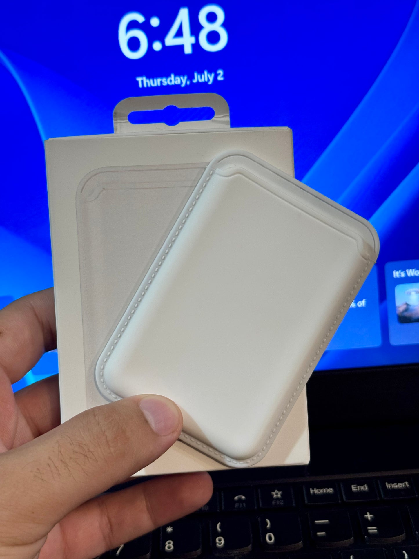 Silicone MagSafe Wallet – Strong Magnetic Card Holder for iPhone