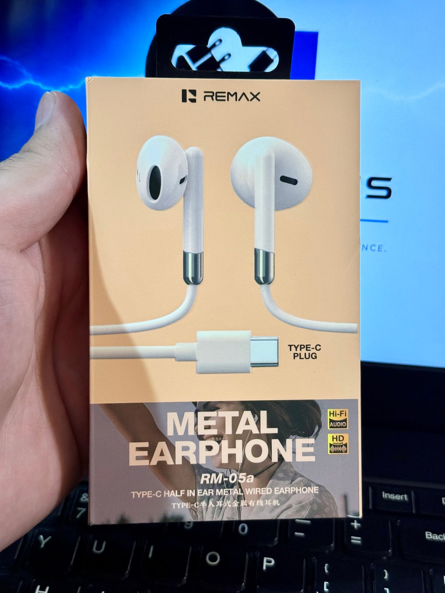 Remax RM-05A Metal Type-C Wired Earphones with Mic – Apricot