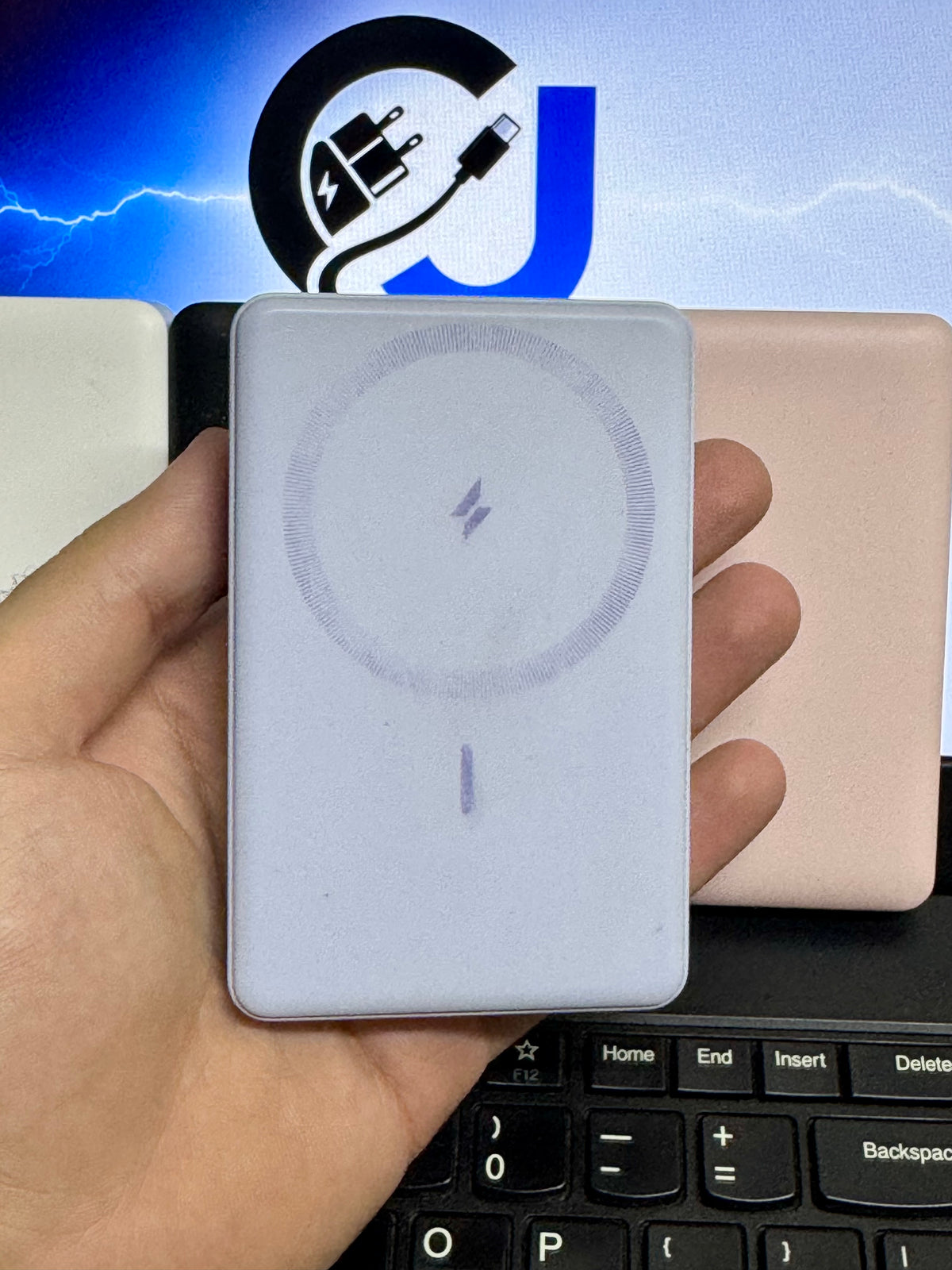 Anker 334 MagGo PowerCore 10K (A1642) – 100% Original with 3 Month Warranty (Open Packaging)