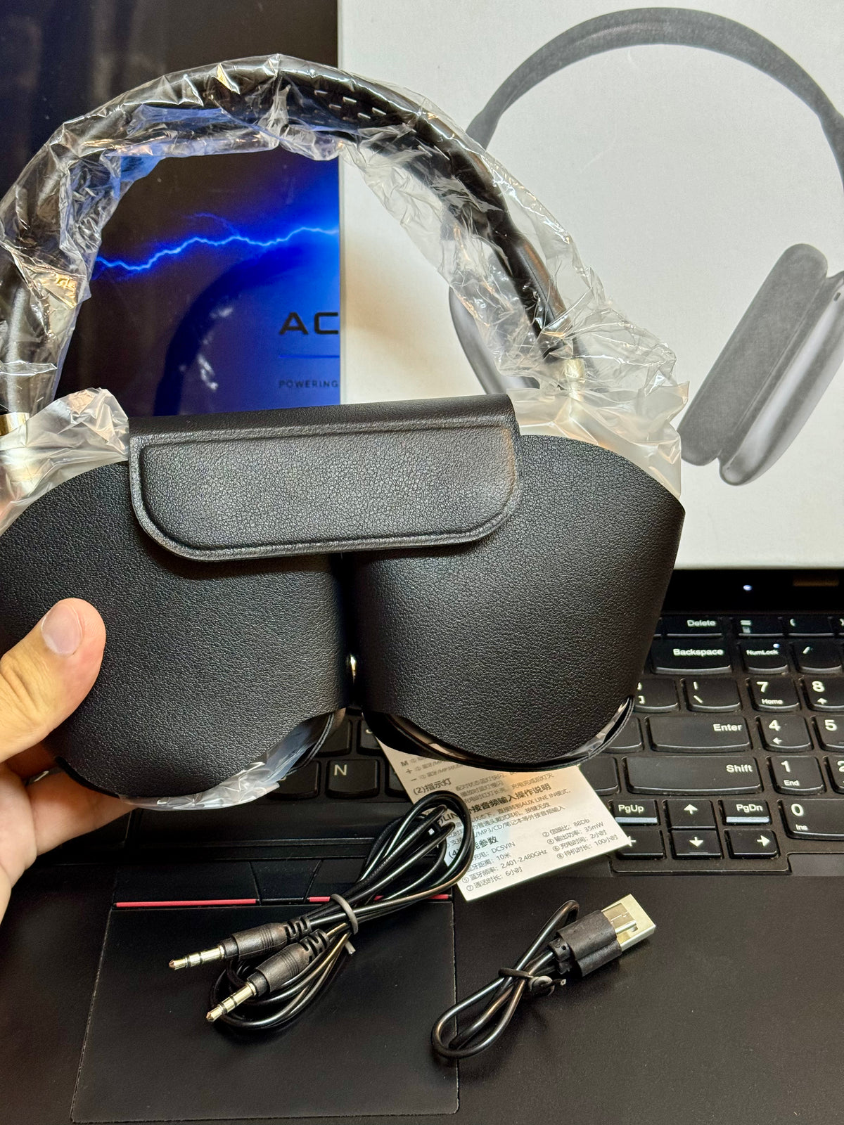Apple AirPods Max Headphones ( with Leather Case & Pop Up )